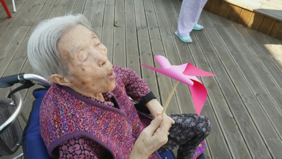 d206a7f5f46f89a322a556ea95b4d2d5_1506926