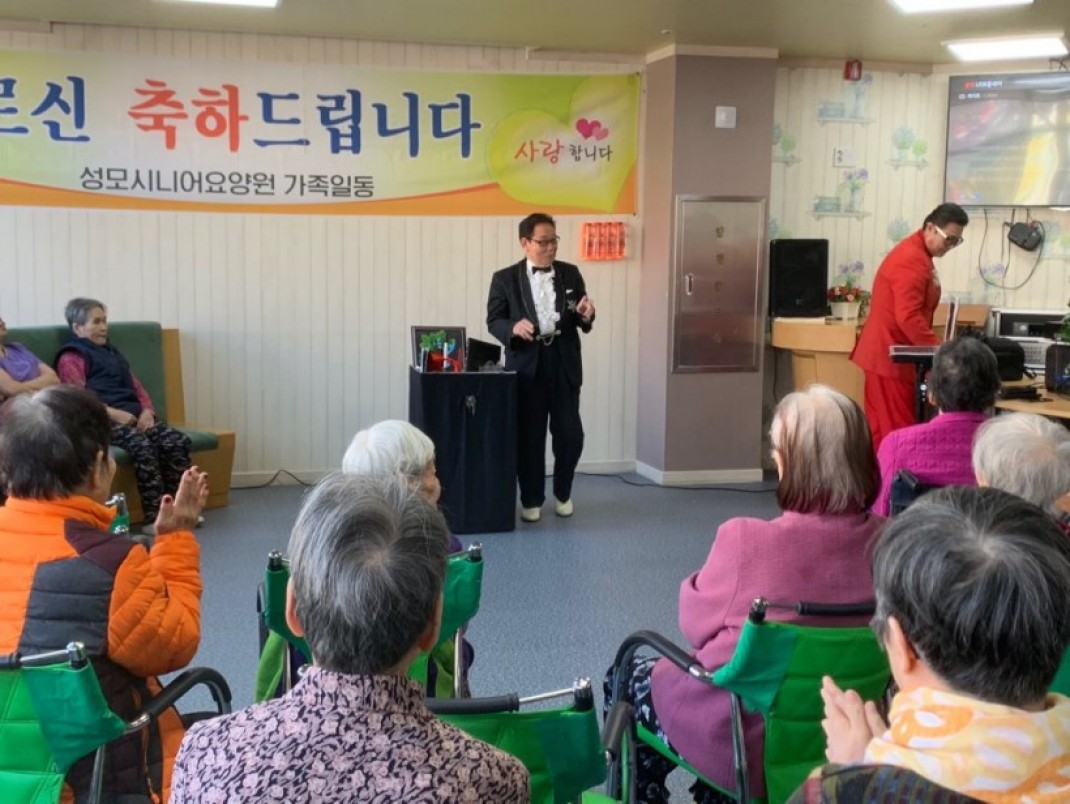 9ac0480109590a83b050199b4cfc6b8b_1575013