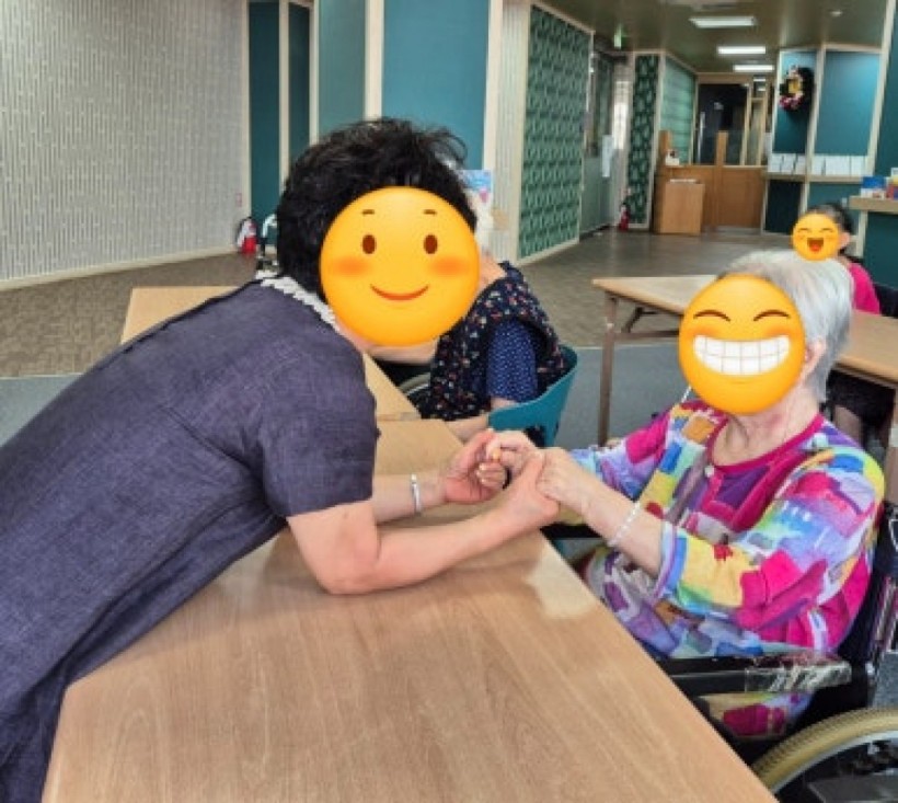 29ee6eddc546d30a15f0aab683daaa7f_1728262