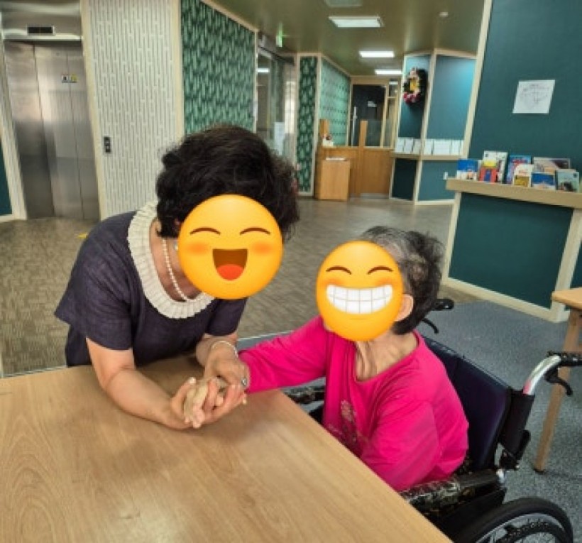 29ee6eddc546d30a15f0aab683daaa7f_1728262